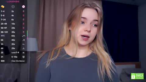 Snapshot of leotafredericks chatting on December 16, 5:12 am Hello everyone Im Lora Its my first day Were going to have fun together online show from December 16, 5:12 am