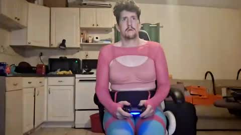 Snapshot of leppard6148 chatting on December 26, 4:53 am Keith online show from December 26, 4:53 am