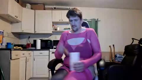 Snapshot of leppard6148 chatting on December 31, 1:36 am Keith online show from December 31, 1:36 am