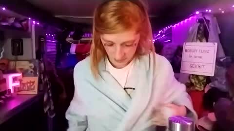 LesleyGumGrass- The Boring Trans girl online show from February 27, 9:36 pm