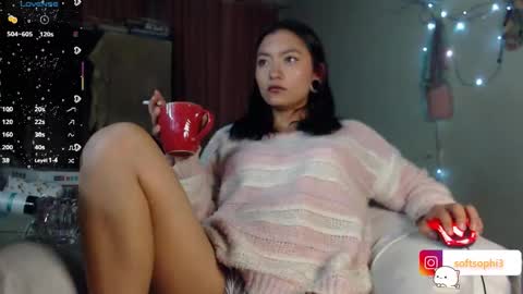 Snapshot of leslie__anderson chatting on December 20, 9:16 am Leslie online show from December 20, 9:16 am