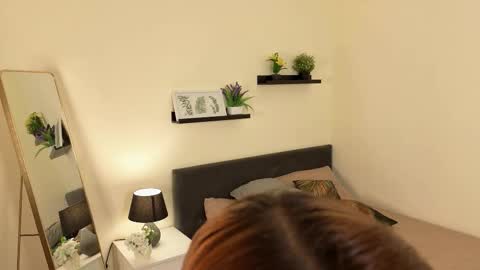 Tracy online show from September 27, 6:13 pm