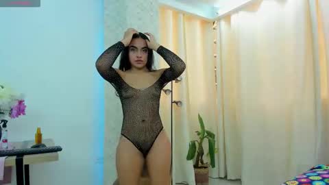 Snapshot of lesliebush chatting on November 6, 12:39 pm LeslieBush online show from November 6, 12:39 pm