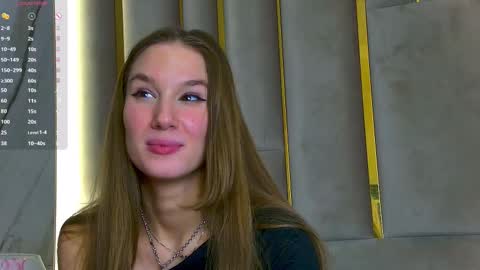 Leslie online show from February 14, 2:44 pm