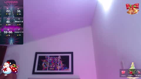 Snapshot of leslyandika chatting on December 24, 11:28 am LeslyAndika online show from December 24, 11:28 am