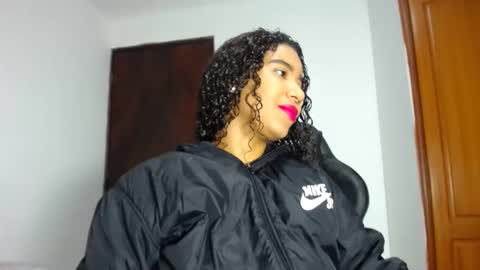 lesly online show from February 9, 4:36 am