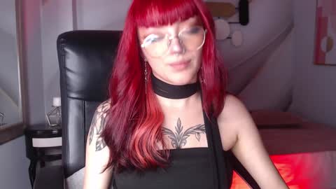 Less  online show from January 8, 12:05 pm