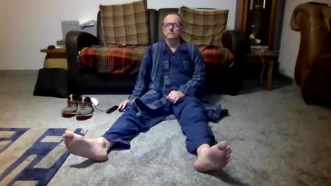 paul online show from December 1, 11:43 pm