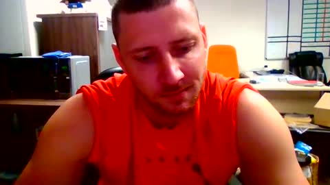 Snapshot of letsbeadventurous chatting on January 23, 2:02 am The Silent type online show from January 23, 2:02 am