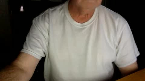 letscum2gether0 online show from November 4, 2:43 am