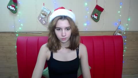 Snapshot of letty_curly chatting on December 26, 9:11 am letty_curly online show from December 26, 9:11 am