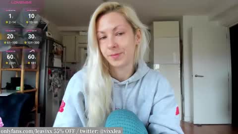 LeaVixx online show from February 28, 11:00 am