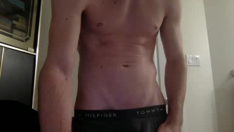 Snapshot of levbla chatting on January 12, 11:26 pm levbla online show from January 12, 11:26 pm