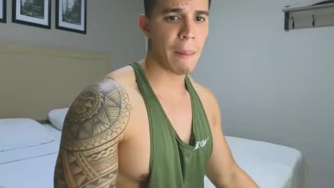 levelingg online show from November 27, 2:35 am