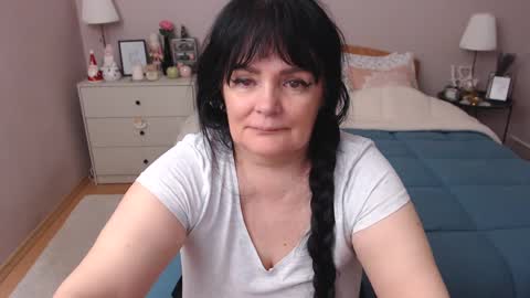 Mary online show from December 30, 5:13 pm