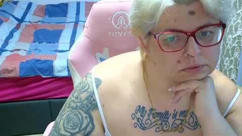 Lexi und Lex online show from January 15, 7:15 am