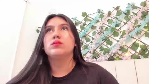 Snapshot of lexi_bloom chatting on October 5, 10:35 am Gabrielle online show from October 5, 10:35 am