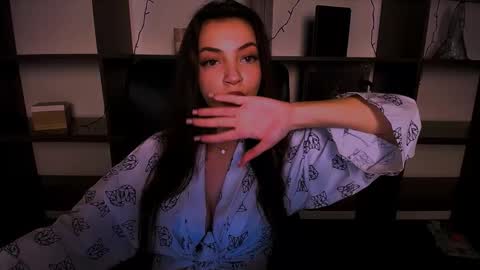 Alexia online show from December 12, 2:00 pm