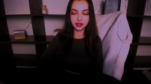 Alexia online show from December 21, 2:04 pm