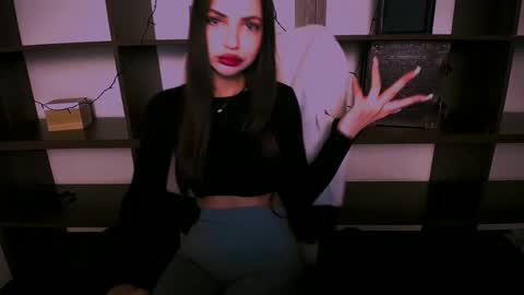 Alexia online show from January 12, 5:22 pm