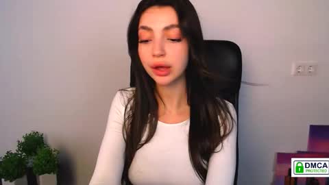 Alexia online show from September 10, 1:00 pm