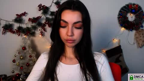 Alexia online show from December 20, 2:02 pm