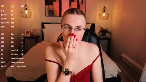 Lexy - Follow me online show from November 23, 7:08 am
