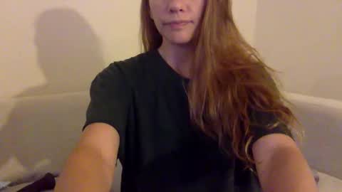 Snapshot of lexiial0 chatting on November 6, 5:41 am Alexia L. online show from November 6, 5:41 am