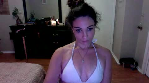 Snapshot of lexwyoex chatting on October 1, 3:45 am lexwyoex online show from October 1, 3:45 am
