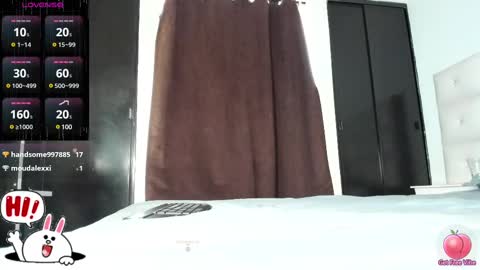 LEXXI online show from March 6, 9:09 pm