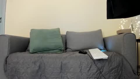 Snapshot of lexxie_tyler chatting on February 21, 8:07 am Lexxie online show from February 21, 8:07 am