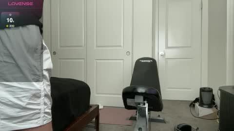 Dromaeosaurex online show from October 4, 10:41 pm