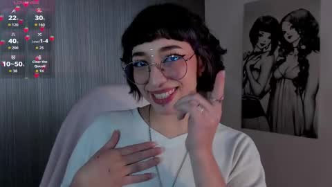 Lexy online show from November 5, 3:45 pm