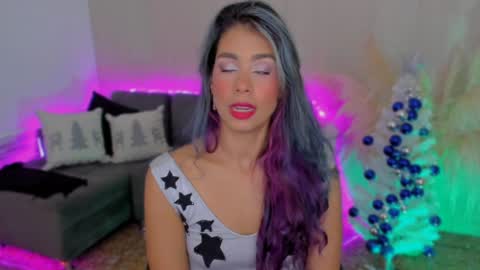 Snapshot of lexy_fox2 chatting on December 3, 6:04 am Lexy online show from December 3, 6:04 am