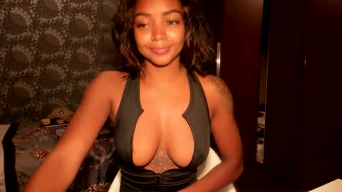 Snapshot of lexy_squirt_queen chatting on September 16, 1:28 am LEXY - Independent account online show from September 16, 1:28 am