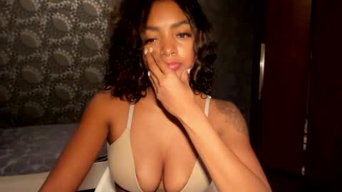 Snapshot of lexy_squirt_queen chatting on October 29, 12:24 am LEXY - Independent account online show from October 29, 12:24 am