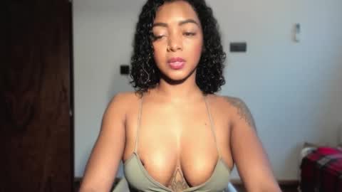 Snapshot of lexy_squirt_queen chatting on January 14, 11:38 am LEXY - Independent account online show from January 14, 11:38 am