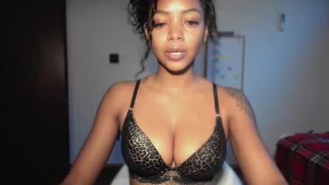 Snapshot of lexy_squirt_queen chatting on February 20, 2:28 pm LEXY - Independent account online show from February 20, 2:28 pm