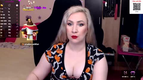 Snapshot of lexygold chatting on February 12, 3:27 pm Lexy online show from February 12, 3:27 pm