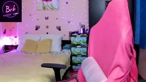 Snapshot of lexygold chatting on November 27, 5:37 pm Lexy online show from November 27, 5:37 pm