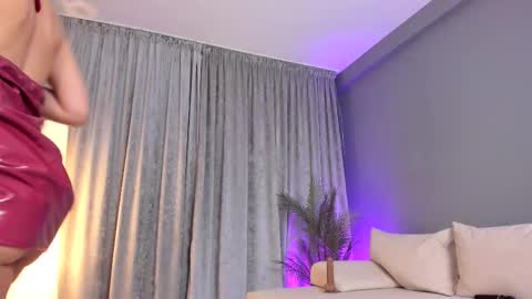 Snapshot of lexysinner chatting on November 24, 3:23 pm lexysinner online show from November 24, 3:23 pm