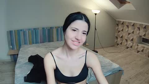 lexyswett online show from January 7, 6:45 pm