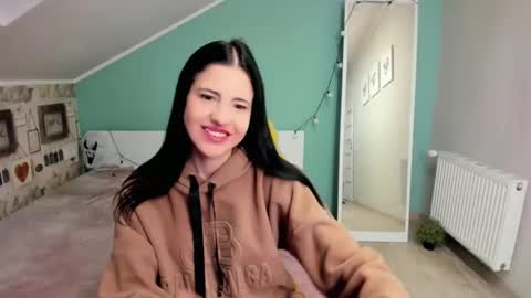 lexyswett online show from January 16, 8:33 am