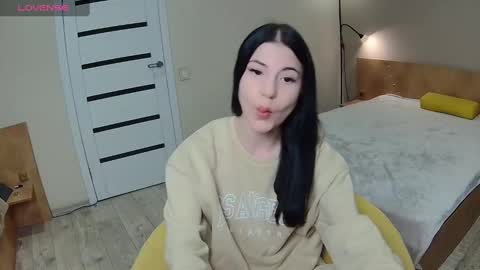 lexyswett online show from February 6, 11:15 pm