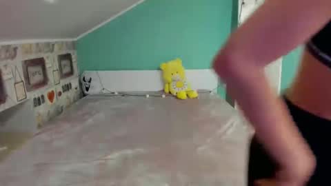 lexyswett online show from February 10, 8:31 pm