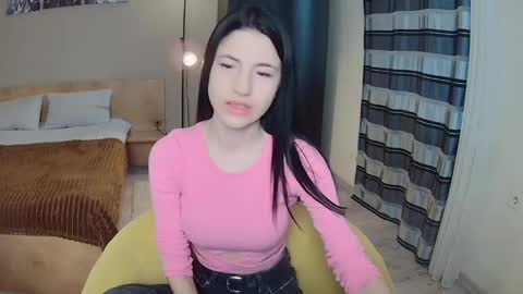 lexyswett online show from February 24, 1:42 pm