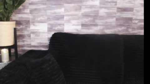 lexywetrain online show from January 31, 4:03 am