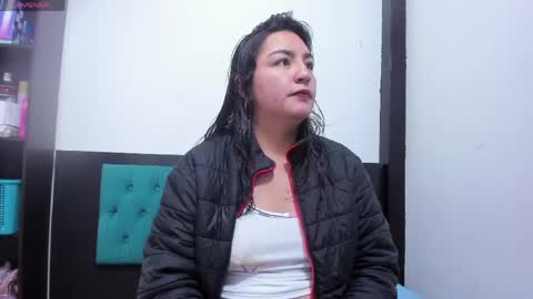 lexyy24_ online show from April 21, 10:32 am