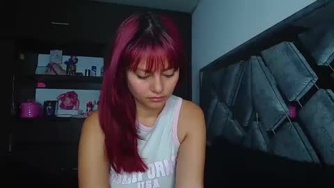 Leydy  online show from September 15, 12:21 am