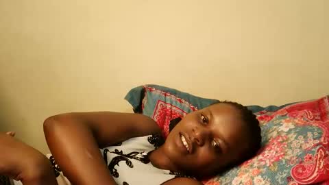 leylacuty13 online show from April 5, 10:07 pm